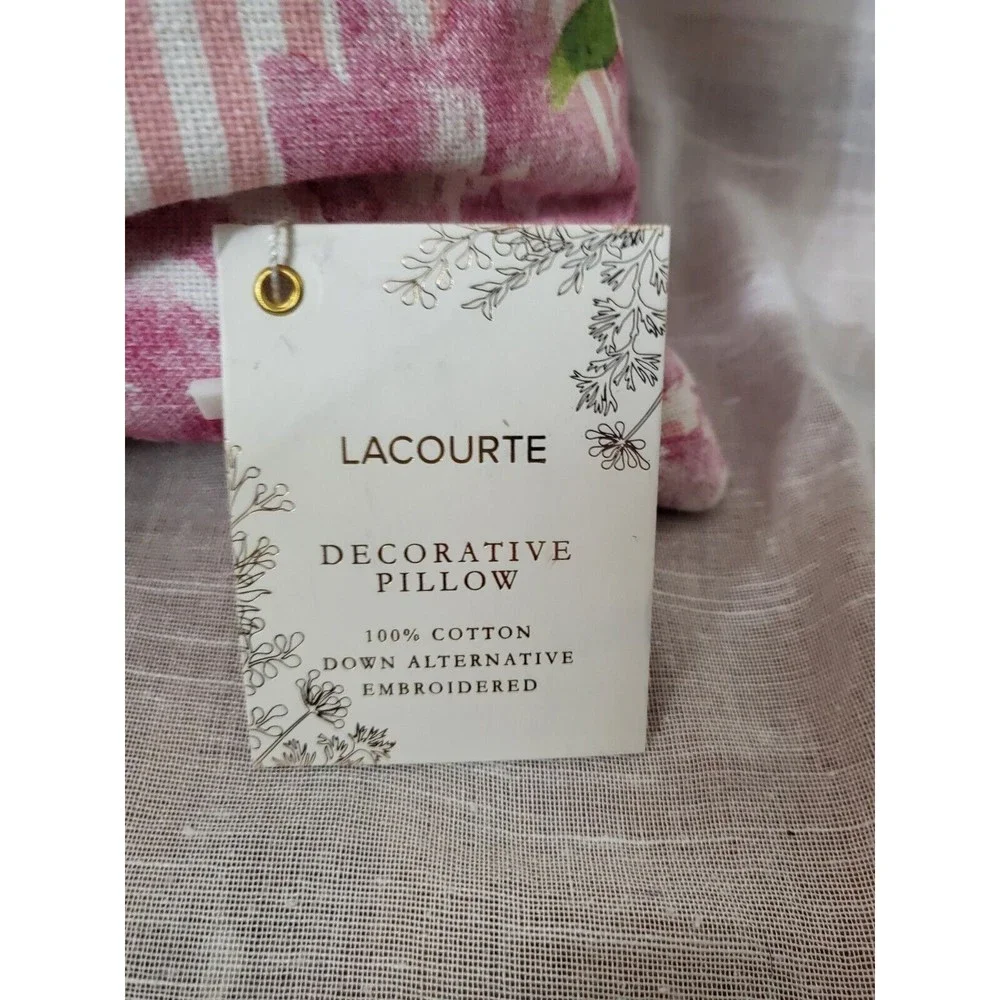 Lacourte 20″ x 20″ Home is Where Mom Is Decorative Pillow, Multi - Picture 3 of 6